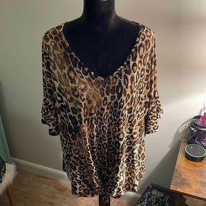 Front tie vneck blouse